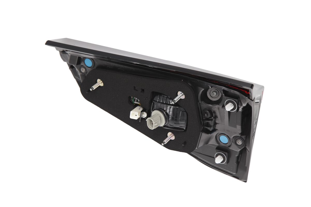 FA TOYOTA YARIS TRUNK BASE LHD L